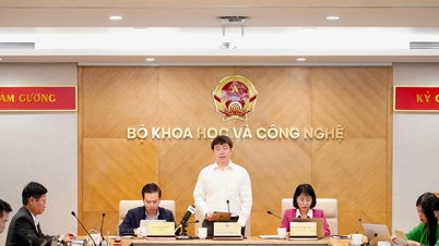 O Ministério da Ciência e Tecnologia conclui o marco legal, abrindo caminho para o avanço da tecnologia vietnamita.
