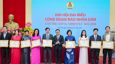 Promovarea inovației și a transformării digitale cuprinzătoare în activitățile sindicale ale ziarului Nhan Dan