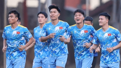 U22 Việt Nam tập buổi đầu tại Bangkok, hướng tới trận mở màn SEA Games 33