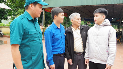 Familiestøtte hjelper unge frivillige med å bli med i hæren