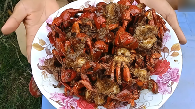 La spécialité de Vinh Long porte un nom « triste », mais les gourmets la trouvent délicieuse, plus sucrée que le crabe.