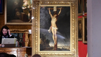 En målning av Jesus på korset, förlorad i fyra århundraden, auktionerades ut för 2,7 miljoner dollar.
