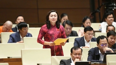 نچلی سطح پر طبی عملے کو 'برقرار' رکھنے کے لیے تنخواہوں اور الاؤنسز سے متعلق رکاوٹوں کو دور کرنا ضروری ہے۔