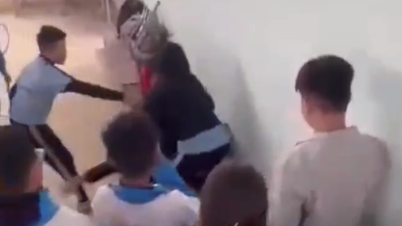 В школе избили ученицу