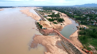 ទឹក​ជំនន់​បាន​បាក់​ច្រាំង​ទន្លេ​បា ដែលមាន​ទទឹង​១០០​ម៉ែត្រ និង​បណ្តោយ​១,៥​គីឡូម៉ែត្រ​។