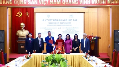 Ho Si Minh elnök ereklyehelye az Elnöki Palotában és a Szentpétervári Állami Egyetem, Oroszország, együttműködési szándéknyilatkozatot írt alá