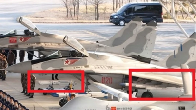 شمالی کوریا نے فضا سے فضا میں مار کرنے والے نئے میزائل کی رونمائی کر دی۔