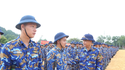 ກອງທັບ​ເຮືອ​ເຂດ 4 ​ເລີ່​ມດຳ​ເນີນ “​ກຳ​ປັ່ນ​ກວາງ​ຈີ້” ​ເພື່ອ​ໜູນ​ຊ່ວຍ​ປະຊາຊົນ​ຢູ່​ເຂດ​ປະສົບ​ໄພ​ນ້ຳ​ຖ້ວມ