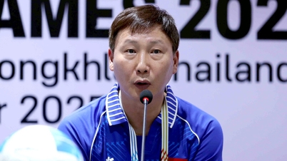 キム・サンシク監督：U22ベトナムはU22ラオスとの試合に向けて、どのようにプレーするかを学び、模索することに忙しい