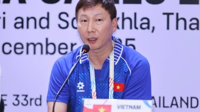 Co řekl trenér vietnamského týmu do 22 let před začátkem SEA Games 33?