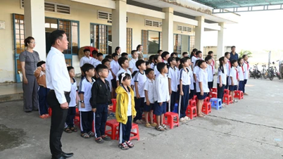 بلدية فوك تشي: استأنفت المدارس التي غمرتها الفيضانات الدراسة.