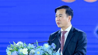 Wakil Menteri Bui The Duy: "Vietnam akan mengumumkan Strategi AI dan Undang-Undang AI yang diperbarui"