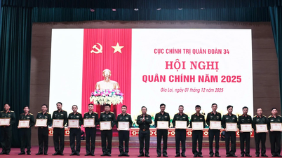 34वीं कोर का राजनीतिक विभाग पार्टी और राजनीतिक कार्य की गुणवत्ता में सुधार करता है।