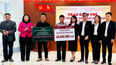 ລະດົມ​ທຶນ​ໜູນ​ຊ່ວຍ​ນັກຮົບ​ເສຍ​ສະຫຼະ​ຊີວິດ​ເພື່ອ​ຊາດ​ກໍ່ສ້າງ​ເຮືອນ​ຢູ່​ຕາ​ແສງ ຫງອກ​ເຢືອງ