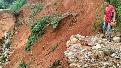 Floods damaged many traffic routes