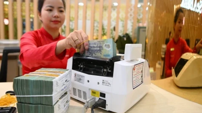 អត្រា​ការ​ប្រាក់​អន្តរ​ធនាគារ​ឡើង​ដល់​កម្រិត​ខ្ពស់​ក្នុង​រយៈ​ពេល​៣​ឆ្នាំ