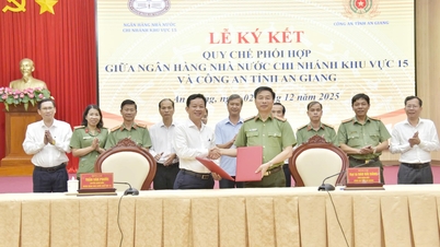 El Banco Estatal de la Región 15 y la Policía de An Giang fortalecen la coordinación para garantizar la seguridad monetaria y bancaria