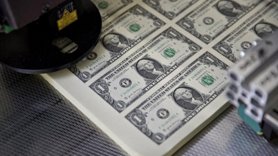 Foreign exchange rates, USD/VND exchange rate today, April 15th: The US dollar is under significant pressure as it falls for 7 consecutive sessions.