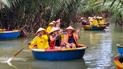 सामुदायिक पर्यटन के कारण जागृत हो रहे 7 व्यवसायों के खिताब के लिए प्रसिद्ध भूमि