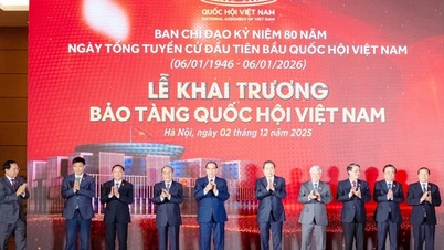 פתיחת מוזיאון האסיפה הלאומית של וייטנאם והכרזה על ספרים, פרסומים והנפקת בולי דואר לציון 80 שנה לאסיפה הלאומית של וייטנאם