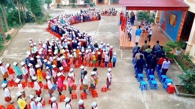 Từ “dân nuôi” đến trường bán trú kiểu mẫu