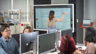 ما الذي يحتاجه طلاب تكنولوجيا المعلومات للتحضير لمواجهة سوق العمل المستقبلي؟