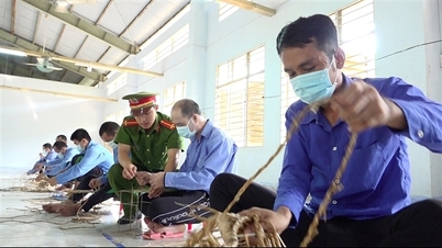 薬物リハビリ施設の学生に知識とキャリアを身につけさせる実践的なケア活動の数々