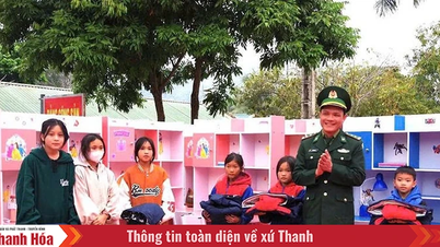 سبز وردی والے فوجی سرحدی علاقوں میں تعلیم کے ساتھ ہیں۔