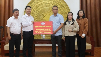 A Navetco doou 3.000 litros de desinfetante para apoiar Dak Lak na prevenção de doenças.