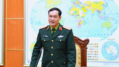 Leftenan Jeneral Kanan Vu Hai San berusaha untuk menyesuaikan perancangan berek Akademi Teknikal Tentera.