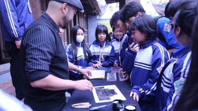 ہا ٹین نے وان میو کی نمائش میں مینڈارن امتحانات کی روایت کا احترام کیا - Quoc Tu Giam