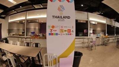 Pusat Pers SEA Games 33 Diperketat, Wartawan Berbondong-bondong Terima Lencana Pers