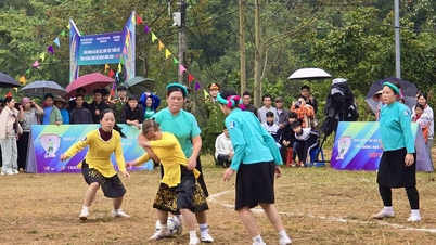 Exciting ethnic minority women's football tournament in Binh Lieu