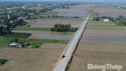 ด่งทับ: เร่งเบิกจ่ายเงินลงทุนภาครัฐอย่างมุ่งมั่น