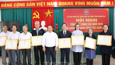 Komite Solidaritas Katolik Vietnam di Provinsi Khanh Hoa merangkum pekerjaannya pada tahun 2025