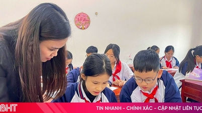 Δάσκαλος στο Χα Τινχ χρησιμοποιεί Τεχνητή Νοημοσύνη για να «βάλει μουσική» στις μαθηματικές γνώσεις του.