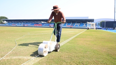 Qu'y a-t-il d'étrange sur le terrain de football des Jeux d'Asie du Sud-Est, où l'équipe féminine affrontera les Philippines et le Myanmar ?