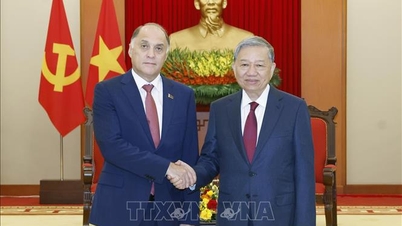 Setiausaha Agung Kepada Lam menerima Setiausaha Majlis Keselamatan Negara Belarus