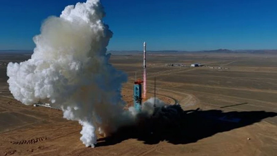 Tiongkok gagal uji coba roket Vermillion Bird-3 yang dapat digunakan kembali