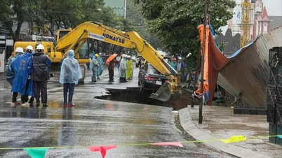 ‘หลุมมรณะ’ โผล่ฉับพลัน กลืนรถยนต์คันหนึ่งที่เมืองดานัง