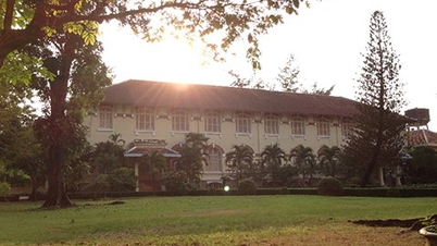 Ho Chi Minhstad: Controle en afhandeling van billboards rond het relikwie van het Pasteur Instituut