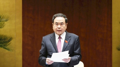 រដ្ឋសភាបានពិភាក្សានៅសាលប្រជុំរបាយការណ៍សង្ខេបការងារនៃអាណត្តិ។