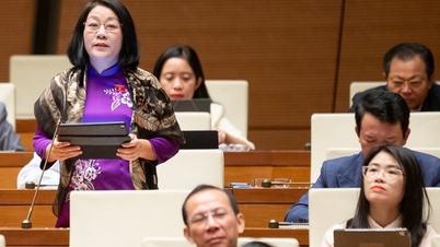 إن النظر إلى الوجه الباهت، وقراءة الرسالة اليائسة للطالب الذي فشل في المدرسة الثانوية أمر مفجع.