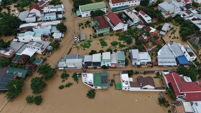 Kementerian Perindustrian dan Perdagangan menggunakan '4 langkah di tapak' untuk bertindak balas terhadap banjir di Vietnam Tengah