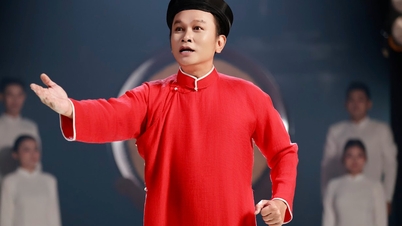 वियतनाम पीपुल्स आर्मी के सम्मान में गीत में घोषणा पढ़ने वाला पीपुल्स आर्टिस्ट कौन है?