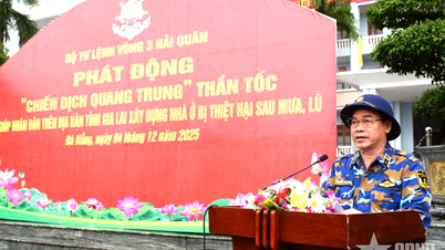 Marineregio 3 helpt mensen in de provincie Gia Lai met het bouwen van huizen