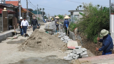 ຂົນ​ຂວາຍ​ມະຫາຊົນ​ກໍ່ສ້າງ​ຊົນນະບົດ​ໃໝ່​ຕົວ​ແບບ