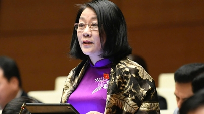 Deputado da Assembleia Nacional: Com o coração partido ao ver os rostos de jovens de 14 e 15 anos exaustos pela pressão dos exames.