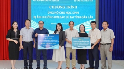 Donerade mer än 383 000 läroböcker och engelskspråkiga böcker för att stödja elever i översvämningsdrabbade områden