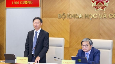 Främjar enmansföretagsmodellen för att alla ska kunna starta företag